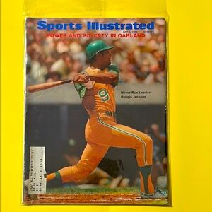Vintage Sports Illustrated Magazine 1969 - Reggie Jackson Cover